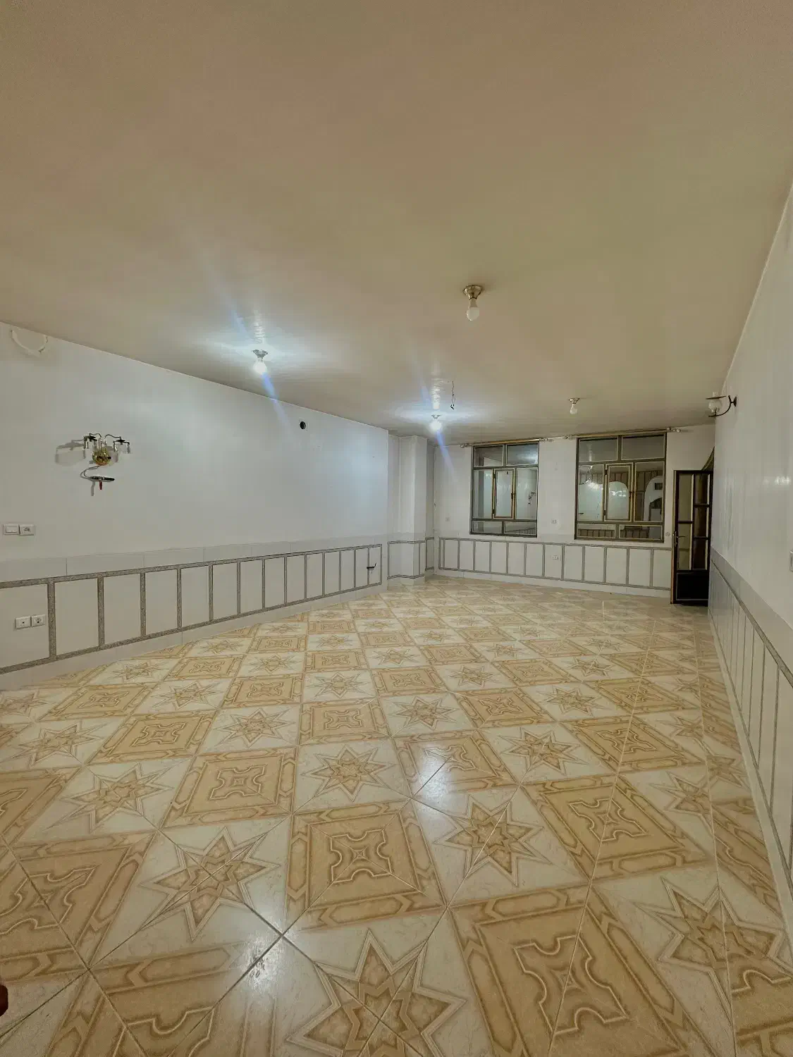 اجاره واحد آپارتمانی ۱۴۵ متری- سعدی شرقی- ۳خواب|اجارهٔ آپارتمان|شهرکرد, |دیوار