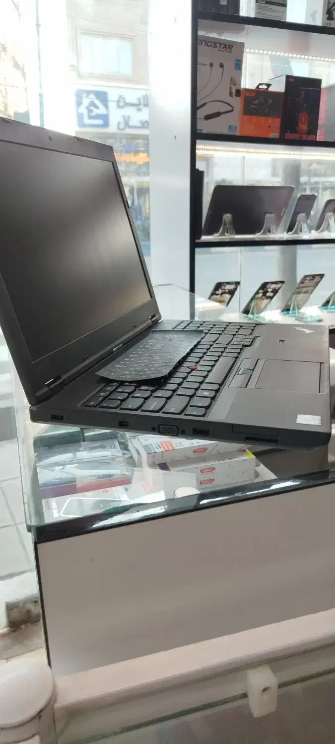 لپتات|رایانه همراه|کوهسار (البرز), |دیوار