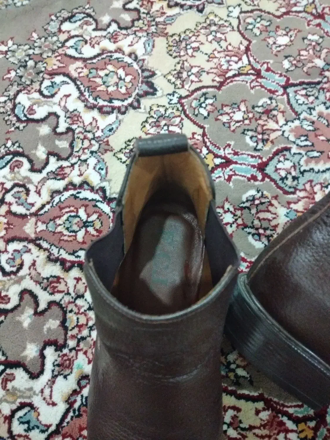 کفش بوت  چرم تمام|کیف، کفش، کمربند|قم, نیروگاه|دیوار