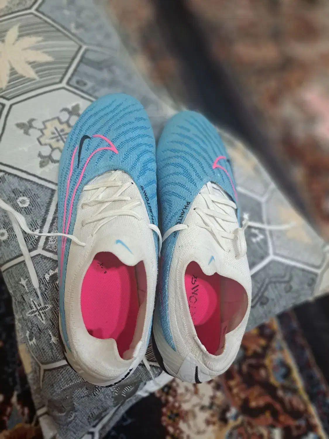 کفش فوتبال|کیف، کفش، کمربند|گتوند, |دیوار