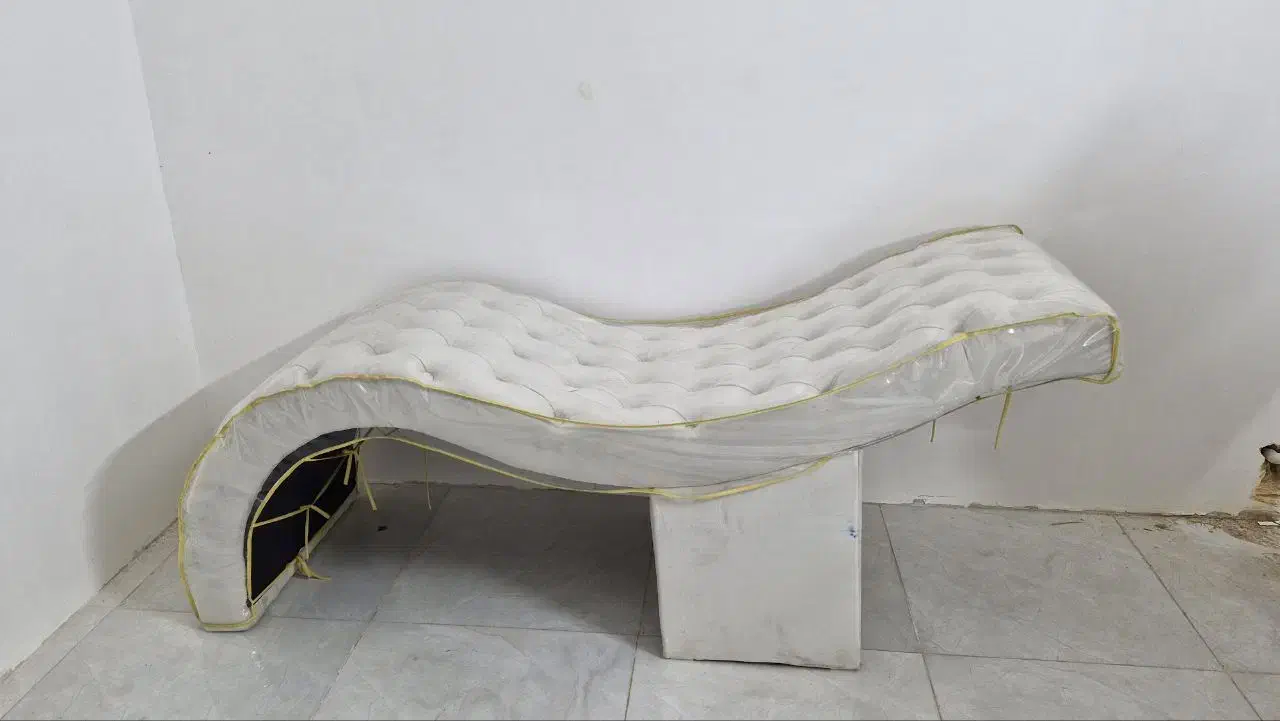 تخت مژه مخصوص مژه کارها|آرایشگاه و سالنهای زیبایی|خمین, |دیوار