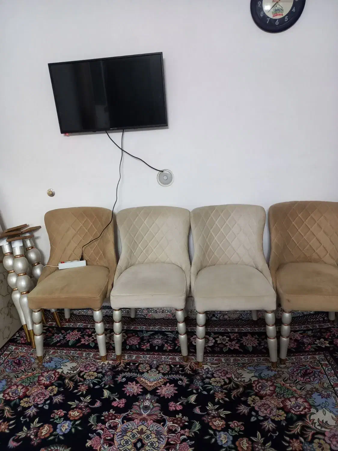 فروشی|میز و صندلی غذاخوری|کبودرآهنگ, |دیوار