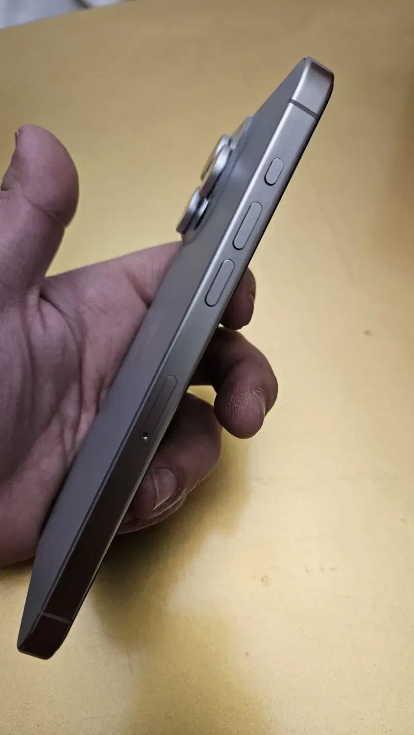 آیفون   15pro max  zza خیلی نو (فوری فروشی)|موبایل|قزوین, |دیوار