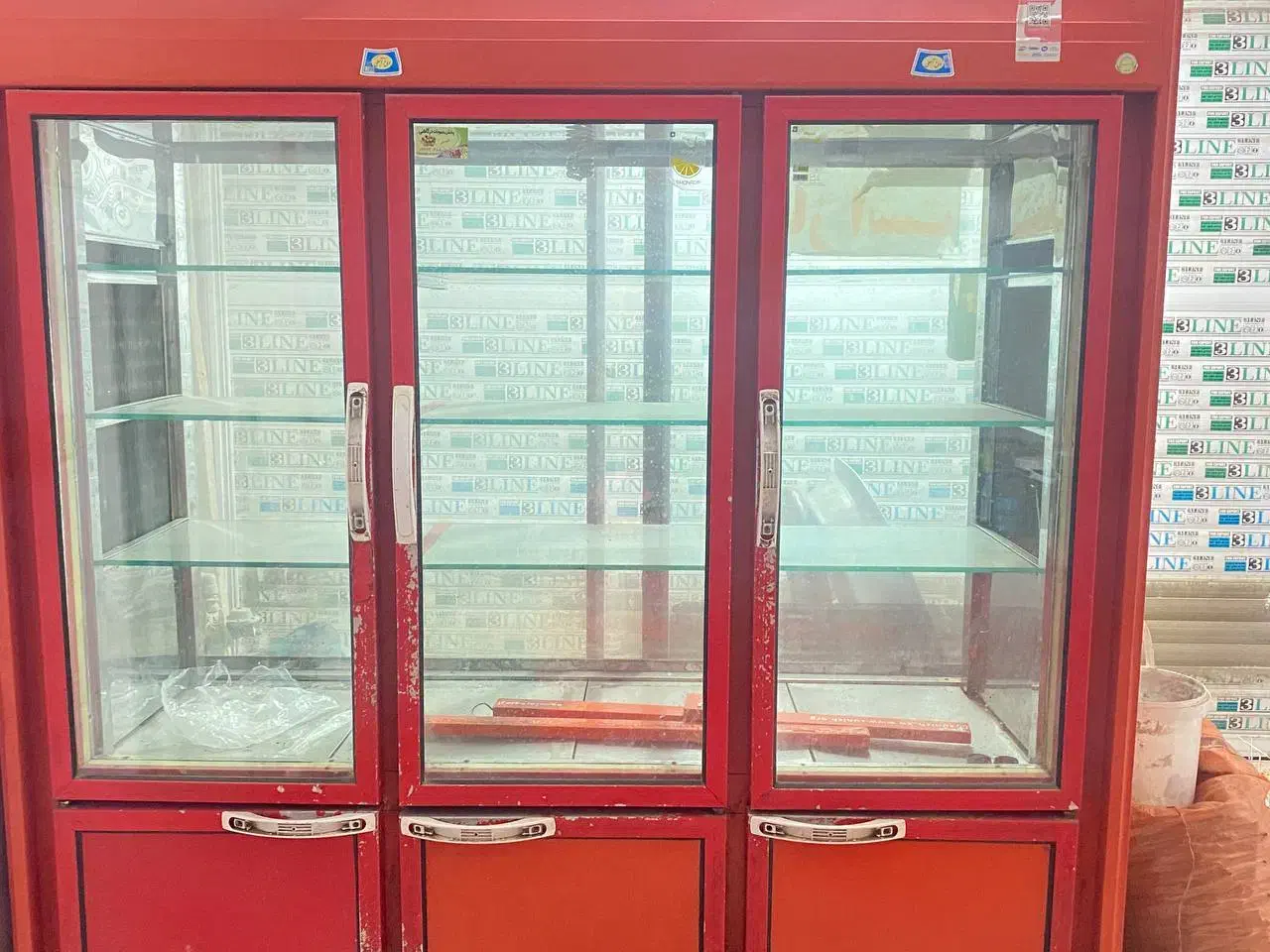 یخچال ۶ درب دو رو ویترینی موتور دانفوس آلمان|یخچال و فریزر|آستارا, |دیوار