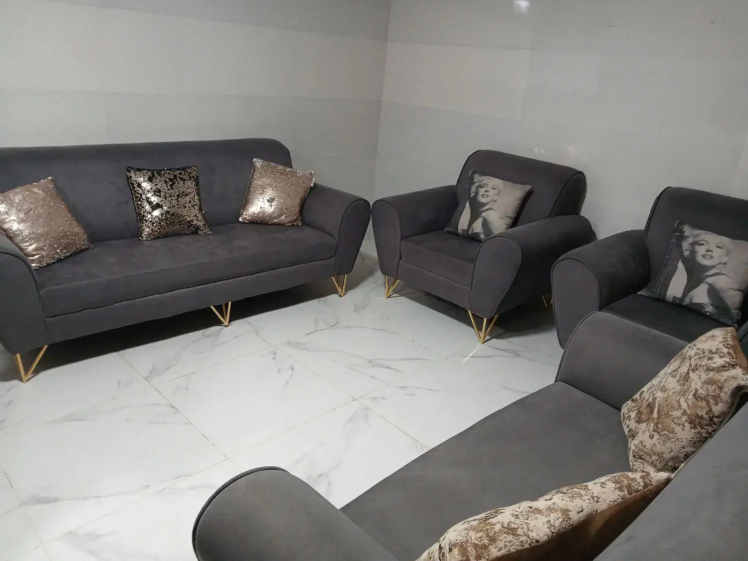 مبل ۷ نفره چستر|مبلمان خانگی و میز عسلی|کوهدشت, |دیوار