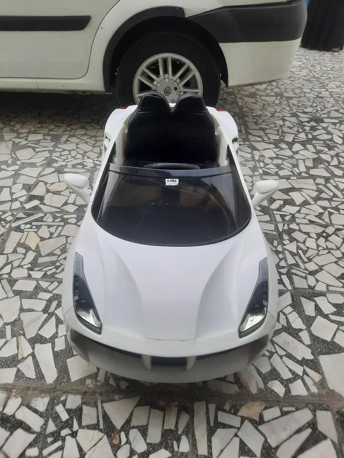 ماشین شارژی|اسباب‌‌بازی|ساری, |دیوار