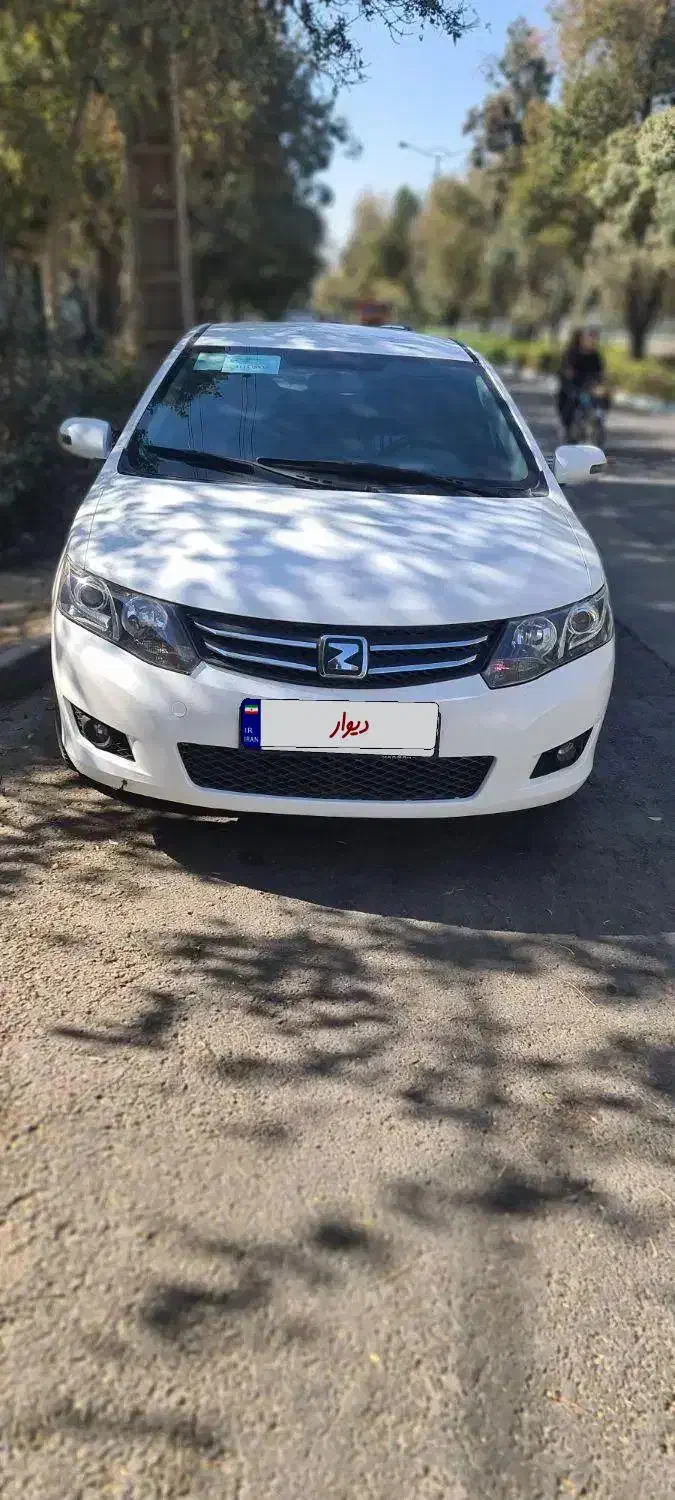 آریو زوتی ۱۳۹۶ دنده ای|خودرو سواری و وانت|اصفهان, فروردین|دیوار