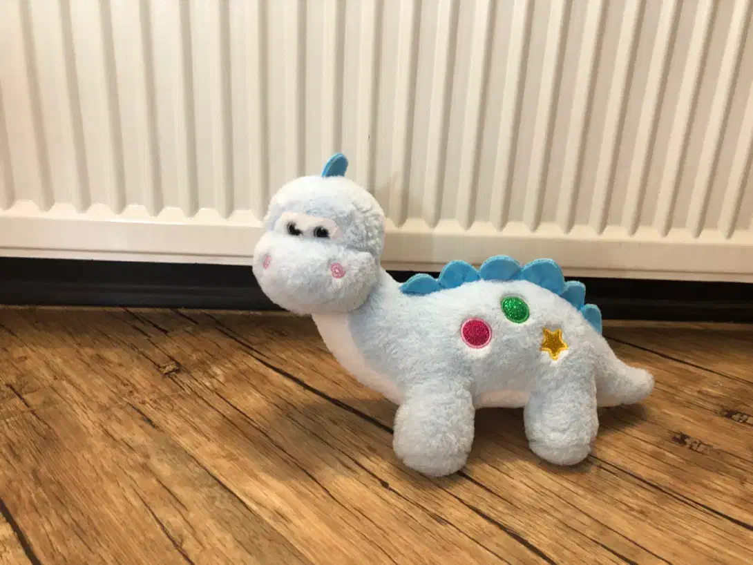 اسباب بازی|اسباب‌بازی بچه|شیروان (خراسان), |دیوار