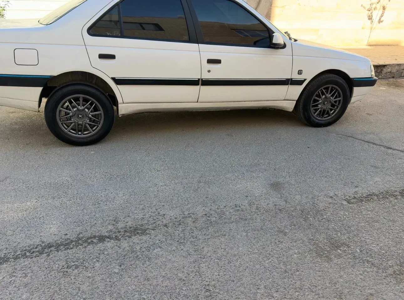 رینگ خرچنگی دودی معاوضه با پنج پر|قطعات یدکی و لوازم جانبی|رباط‌کریم, رباط‌کریم|دیوار