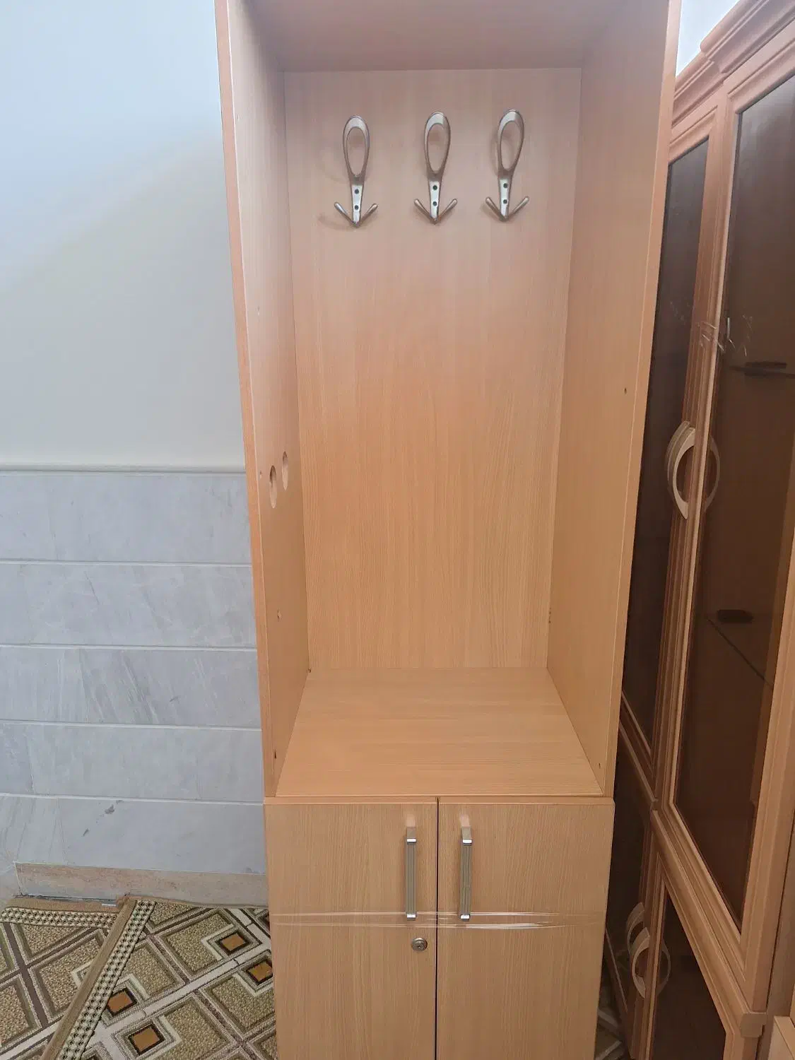 میزتلویزیون|میز تلویزیون|قم, حنیف نژاد|دیوار