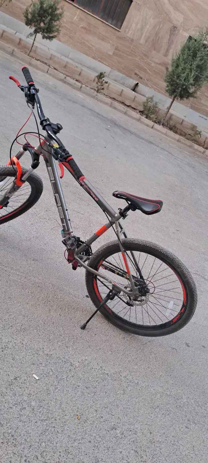 دوچرخه حرفه ای|دوچرخه، اسکیت، اسکوتر|فولادشهر, مسکن مهر فولادشهر|دیوار