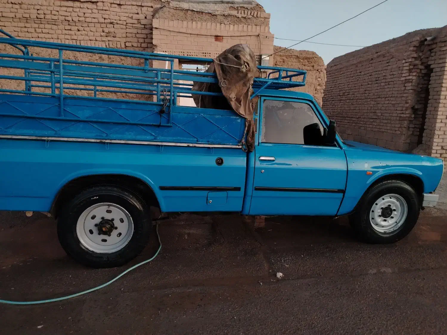 نیسان وانت|خودرو سواری و وانت|شهرضا, |دیوار