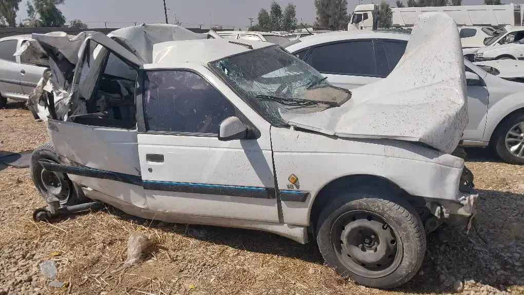 ماشین تصادفی|خودرو سواری و وانت|بهبهان, |دیوار