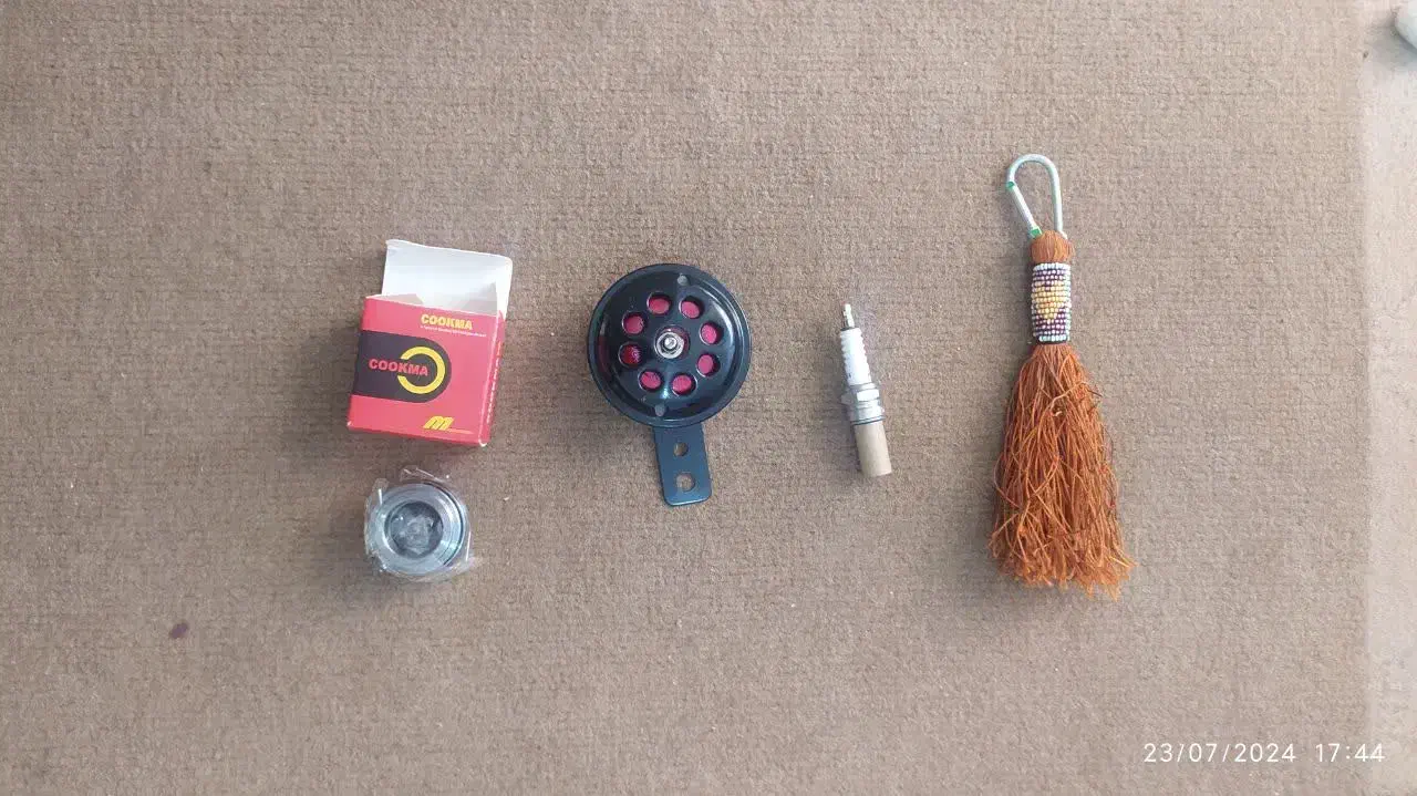 وسایل موتور نونو|قطعات یدکی و لوازم جانبی|فولادشهر, B7|دیوار