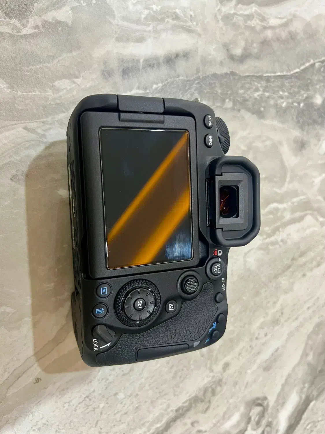 دوربین کنون ۹۰D بادی|دوربین عکاسی و فیلم‌برداری|کرج, عظیمیه|دیوار