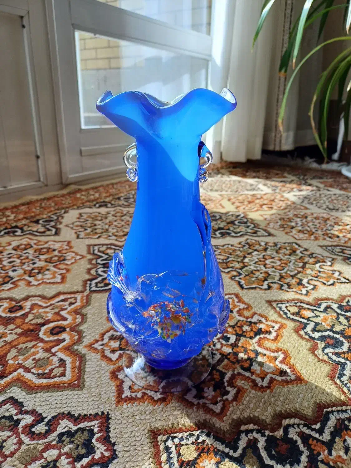 گلدان قدیمی|کلکسیون اشیاء عتیقه|اصفهان, جلالیه|دیوار