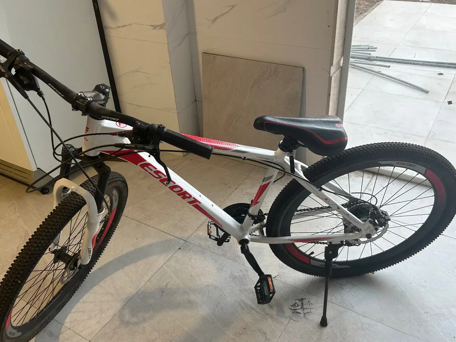 دوچرخه نو|دوچرخه، اسکیت، اسکوتر|رشت, فلسطین|دیوار