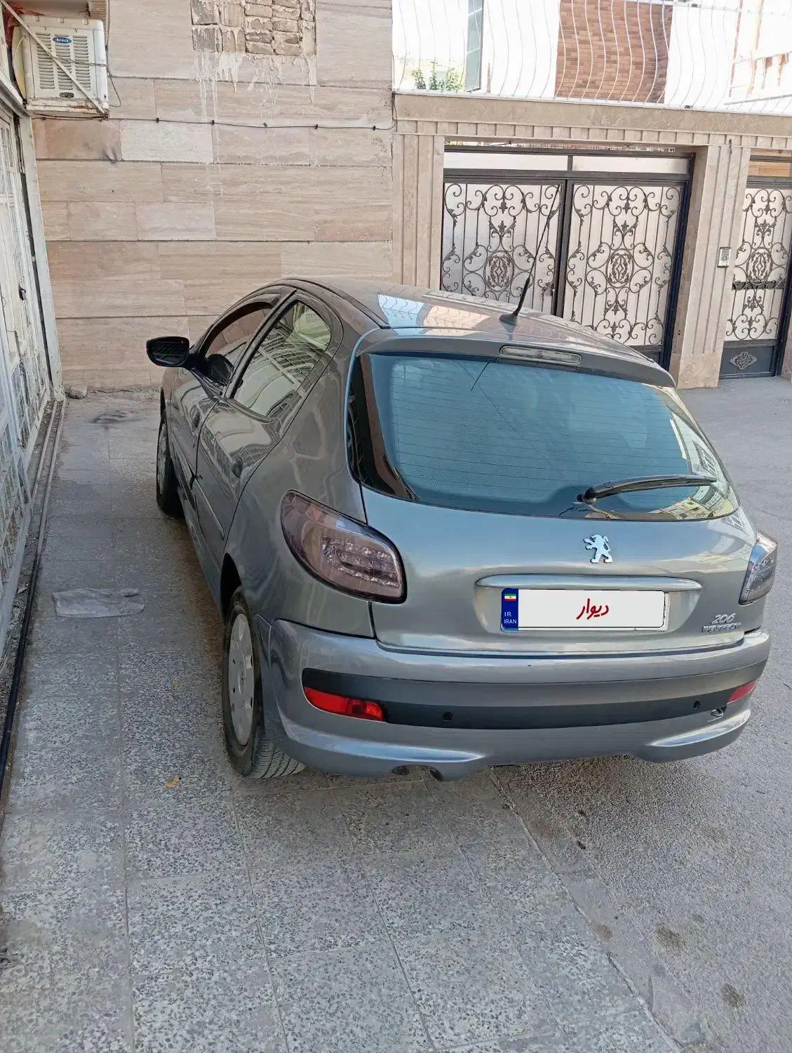 206 مدل 88|خودرو سواری و وانت|شاهین‌شهر, خانه کارگر|دیوار