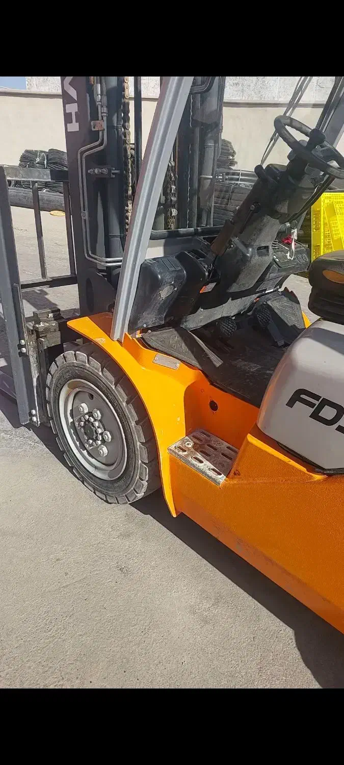 فروش لیفتراک ۳.۵تن هانزا|ماشینآلات صنعتی|ماهان, |دیوار