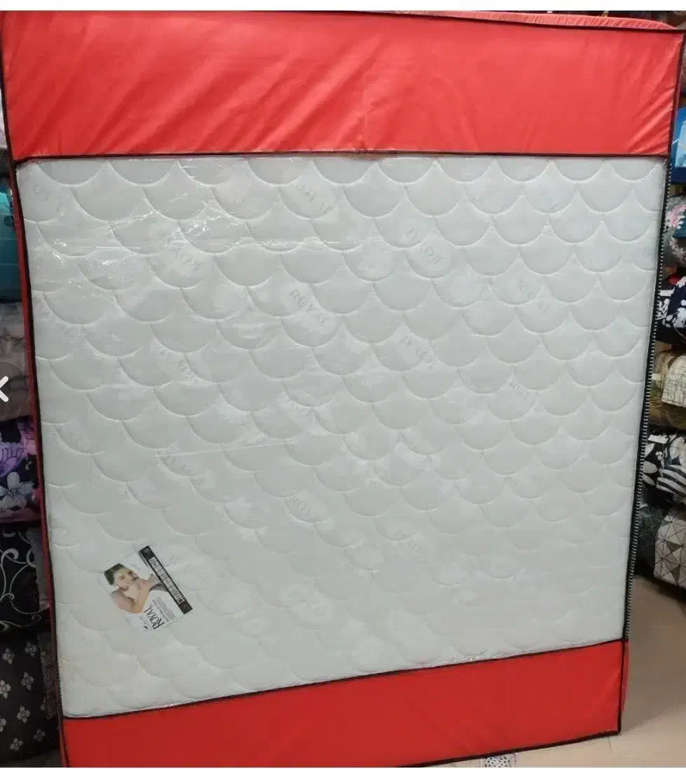 تشک دونفره و جلومبلی|مبلمان خانگی و میز عسلی|قشم, |دیوار