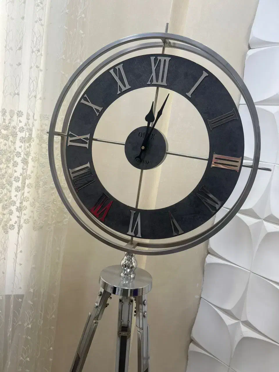 ساعت ایستاده|ساعت دیواری و تزئینی|رشت, فلسطین|دیوار