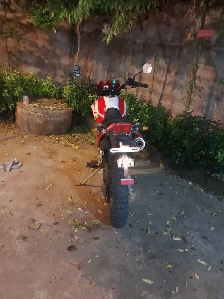 موتور 250 کویر. مدل 1401.کارکرد 2000|موتورسیکلت|سیاهکل, |دیوار