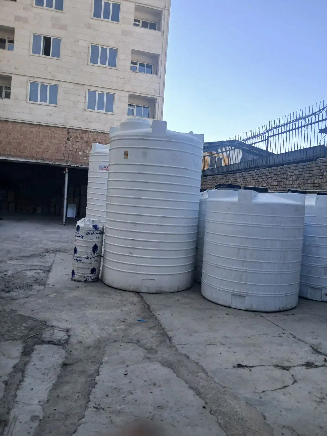 منبع اب 10هزار لیتری زیر قیمت|مصالح و تجهیزات ساختمان|کرج, خرمدشت|دیوار