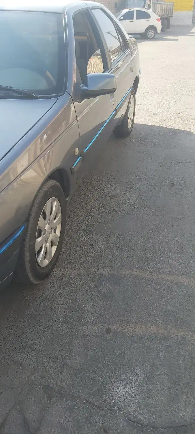 سواری پژو|خودرو سواری و وانت|خمینی‌شهر, |دیوار