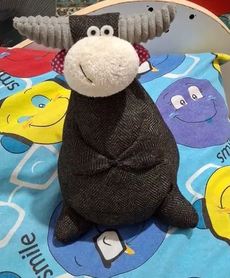 عروسک گاو|اسباببازی|کازرون, |دیوار