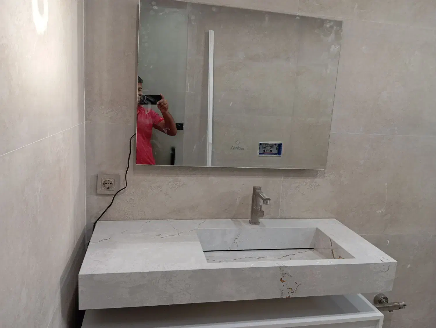 روشویی سرامیکی سفارش روشویی سرامیک وگلدان|لوازم سرویس بهداشتی|بندرعباس, |دیوار