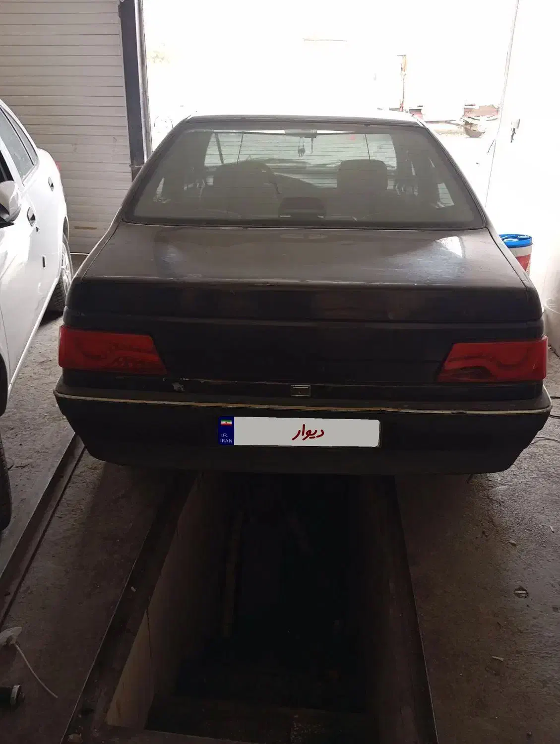 پژو 405 مدل 83|خودرو سواری و وانت|خمین, |دیوار