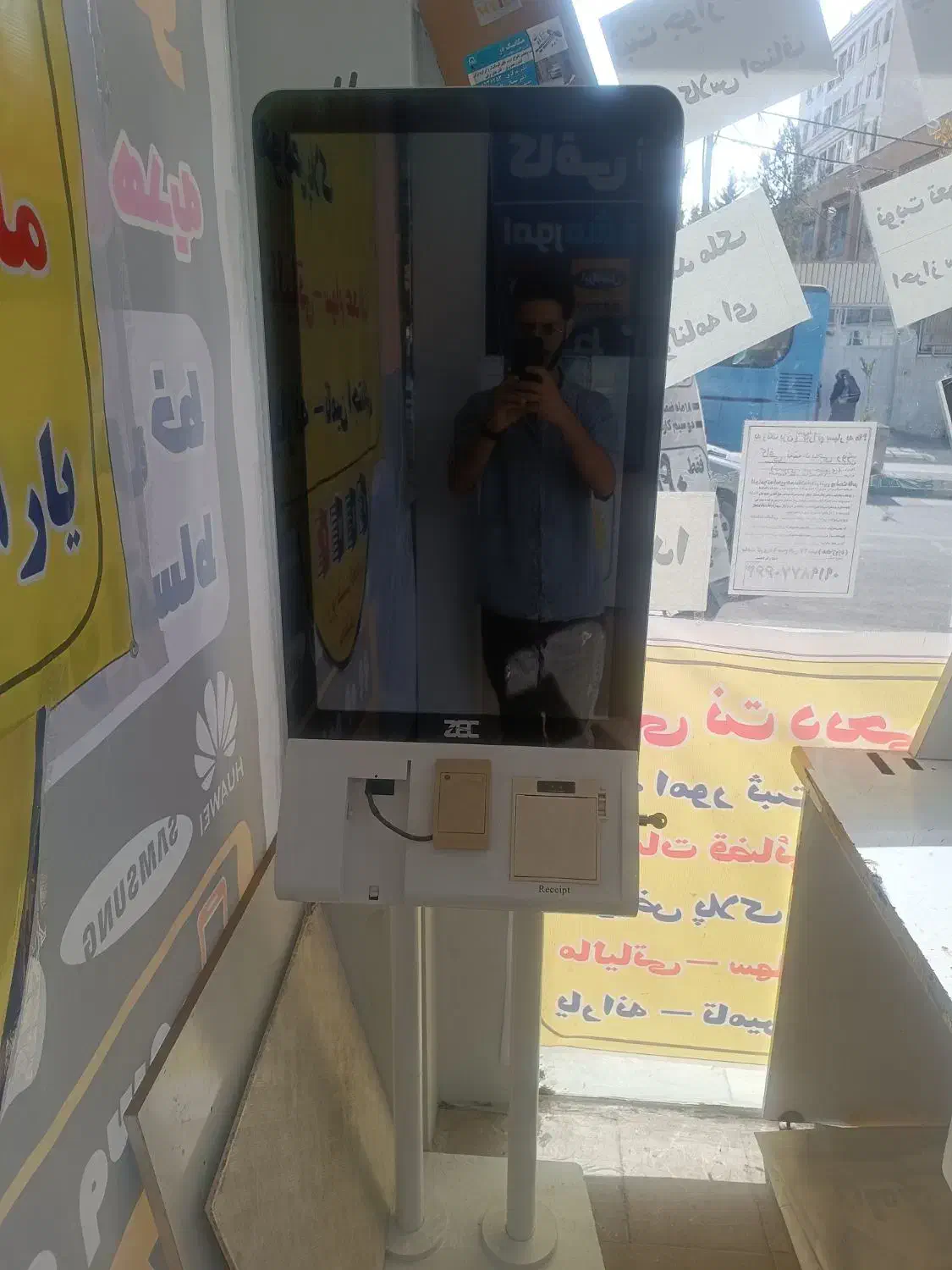 کیوسک سفارش گیر مدل K32|فروشگاه و مغازه|تهران, جوادیه تهرانپارس|دیوار