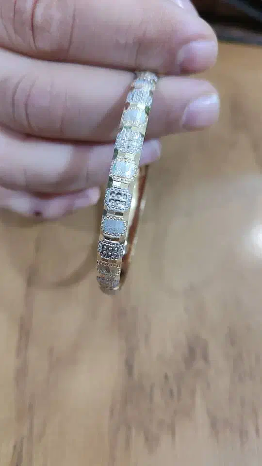 دو النگو طلا  فقط۲/۵  درصد بالای تابلو|جواهرات|اردبیل, |دیوار