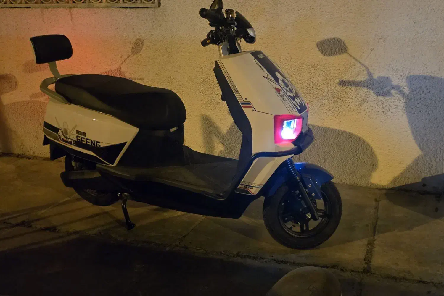 موتور برقی بتمن|موتورسیکلت|کیش, |دیوار