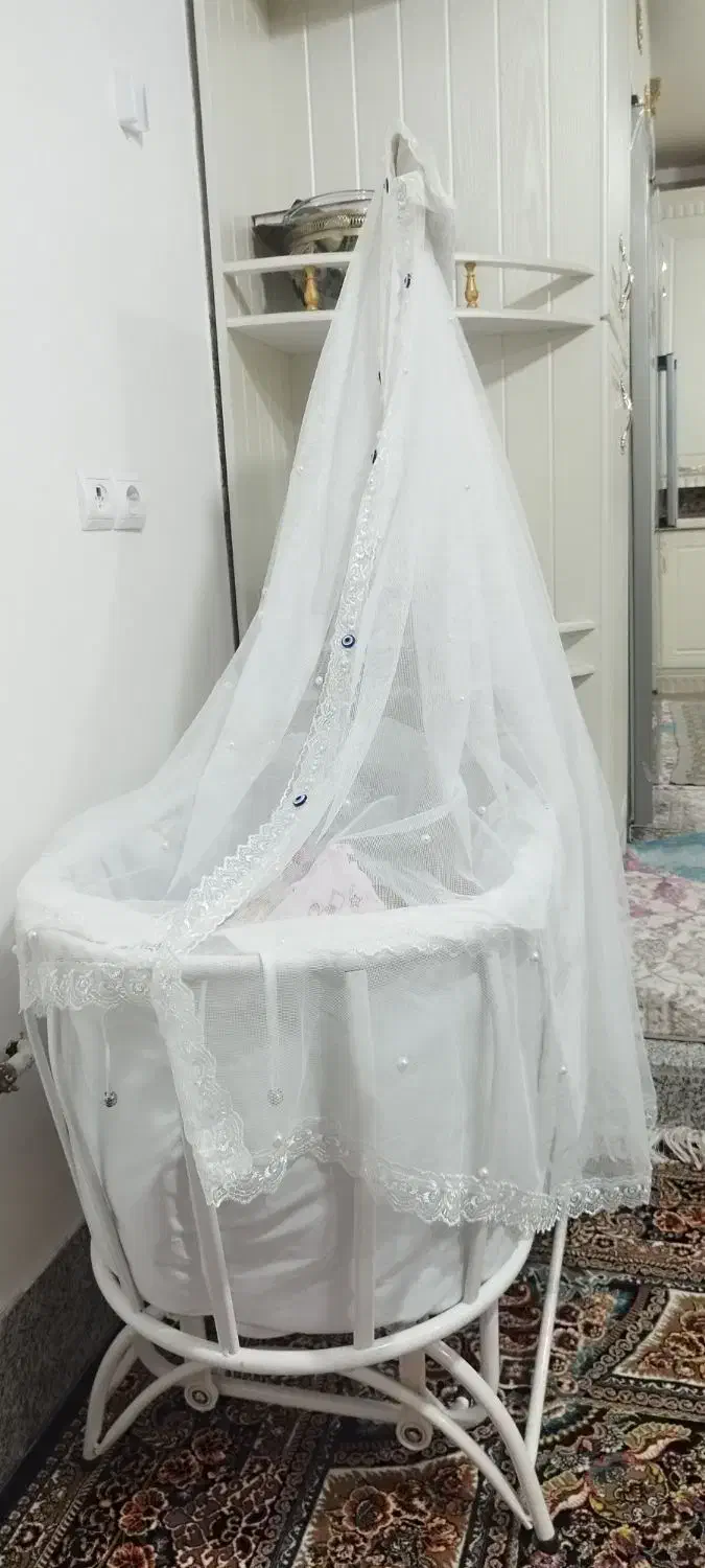 گهواره|تخت و سرویس خواب|الشتر, |دیوار