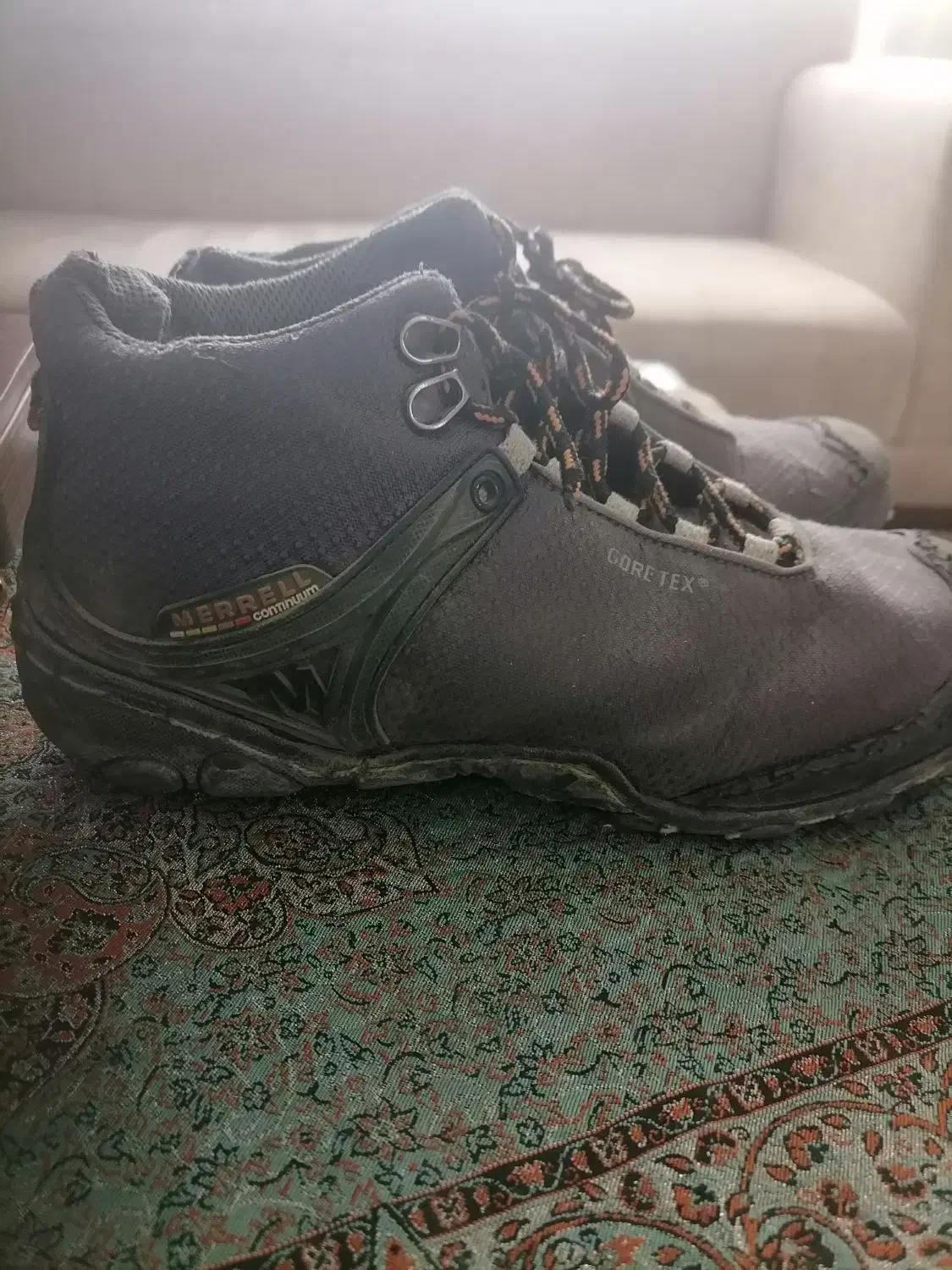 نیم بوت مخصوص کوه وپیاده رو ی|کیف، کفش، کمربند|همدان, |دیوار