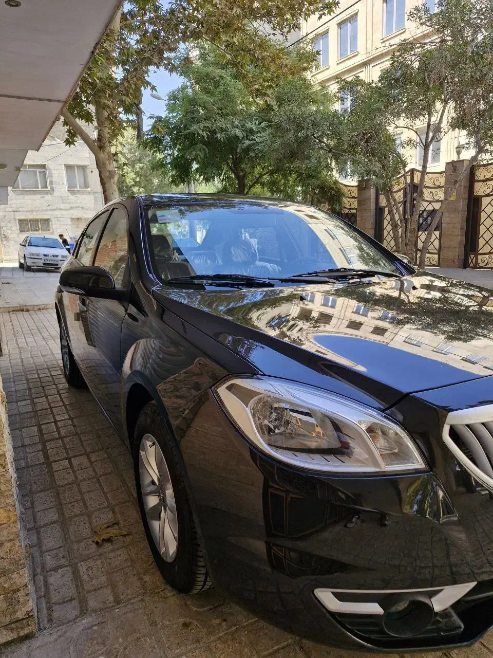 برلیانس H330 موتور بزرگ اتومات مدل ۱۳۹۷|خودرو سواری و وانت|مشهد, عبادی|دیوار