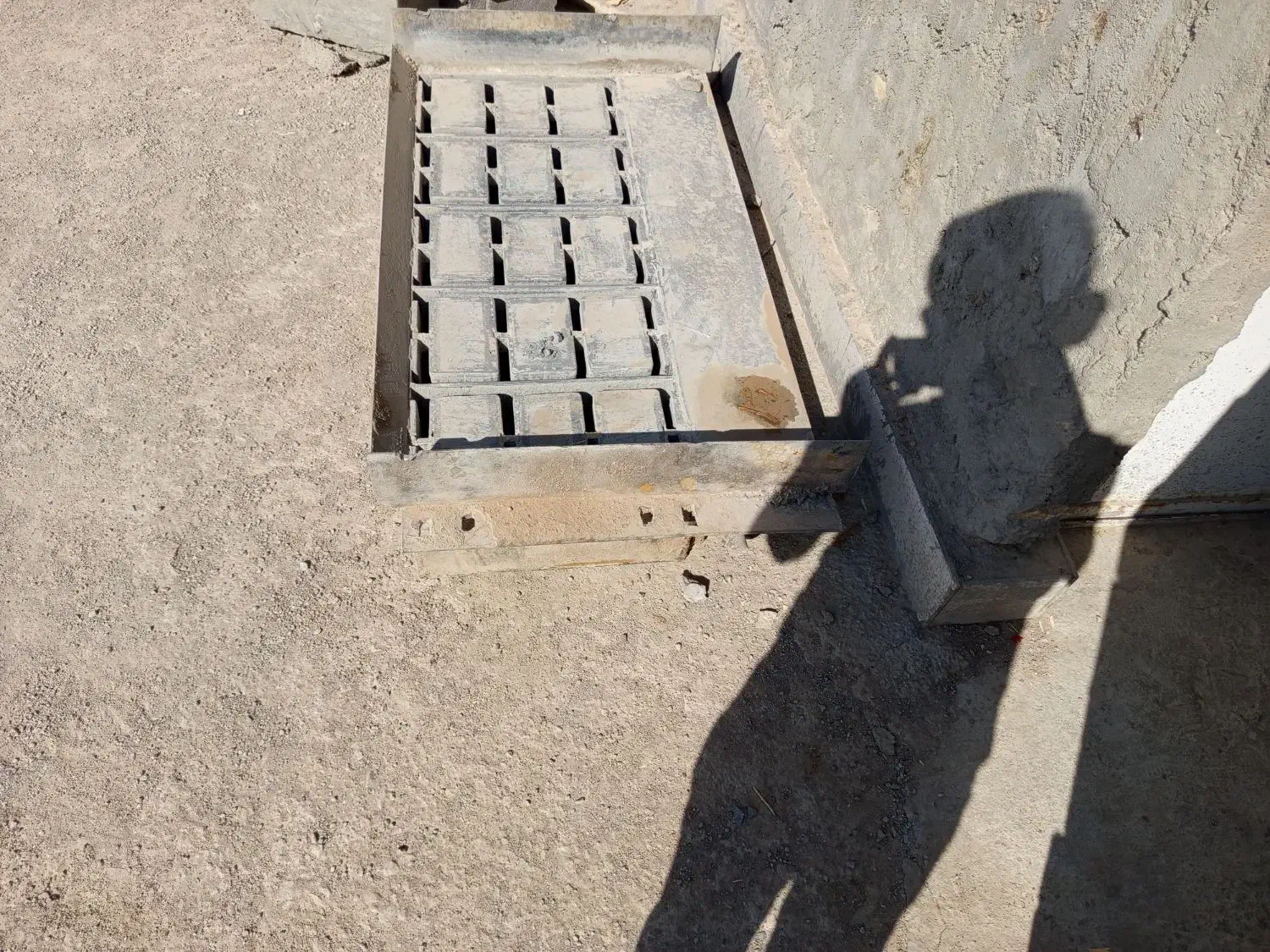 وسایل کارگاه بلوک زنی|ماشین‌آلات صنعتی|ورزنه, |دیوار