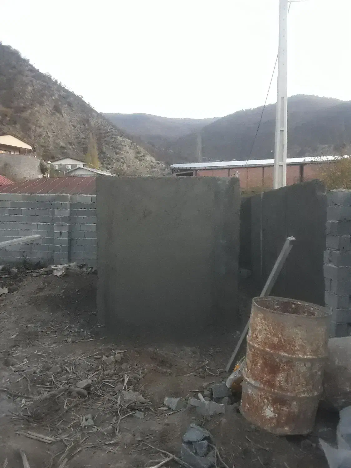 اوستا کارم کار سفت کاری انجام میدهم|خدمات پیشه و مهارت|پل سفید, |دیوار