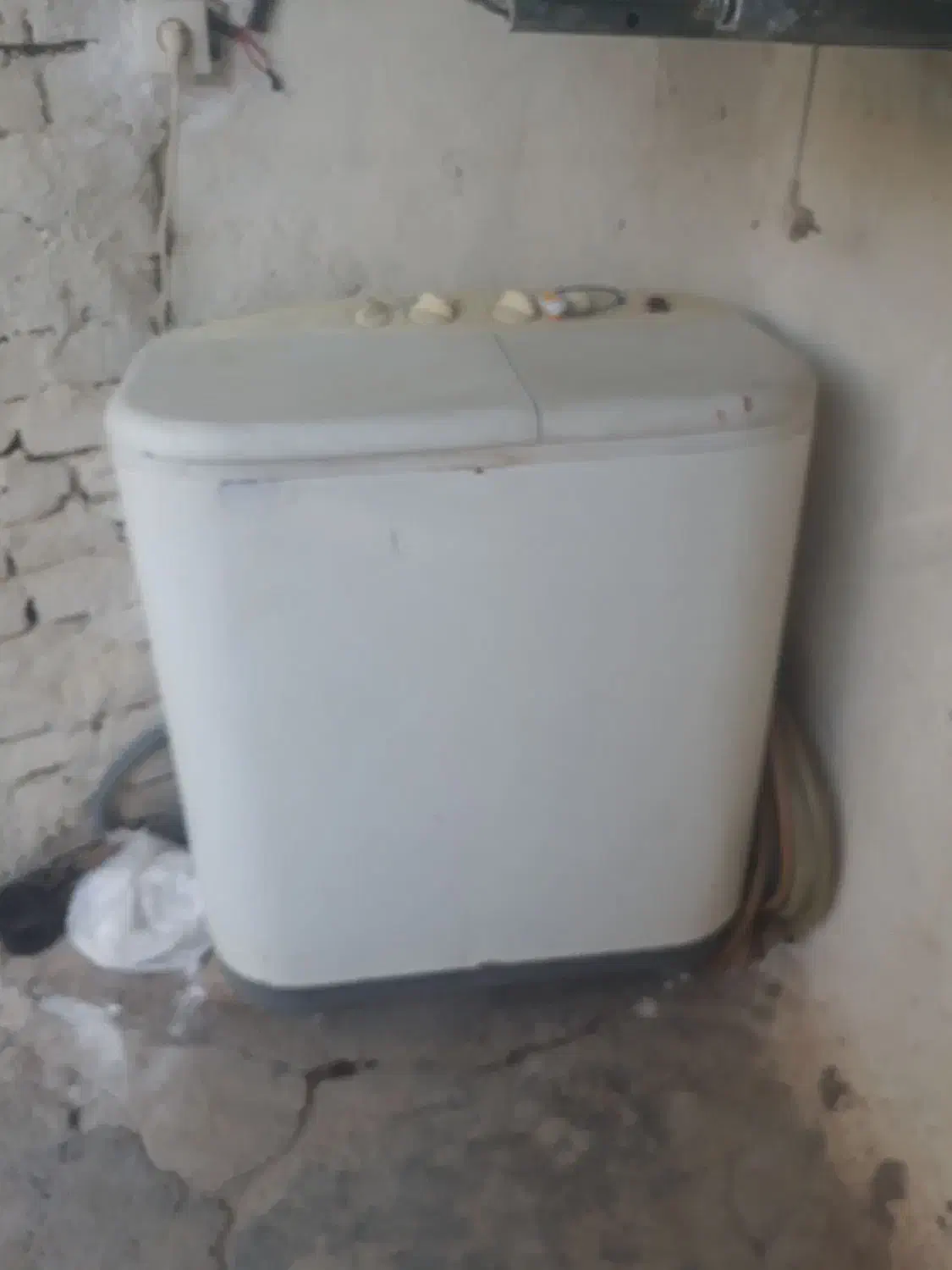 کابینت ولباسشویی|ماشین لباسشویی و خشک‌کن لباس|بیجار, |دیوار