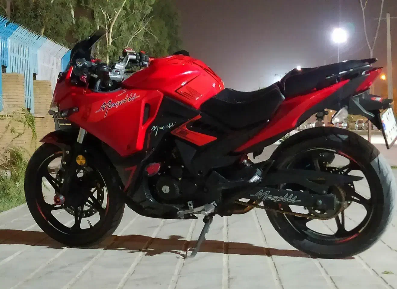 مگلی200 مدل99 خشک|موتورسیکلت|زاهدان, |دیوار