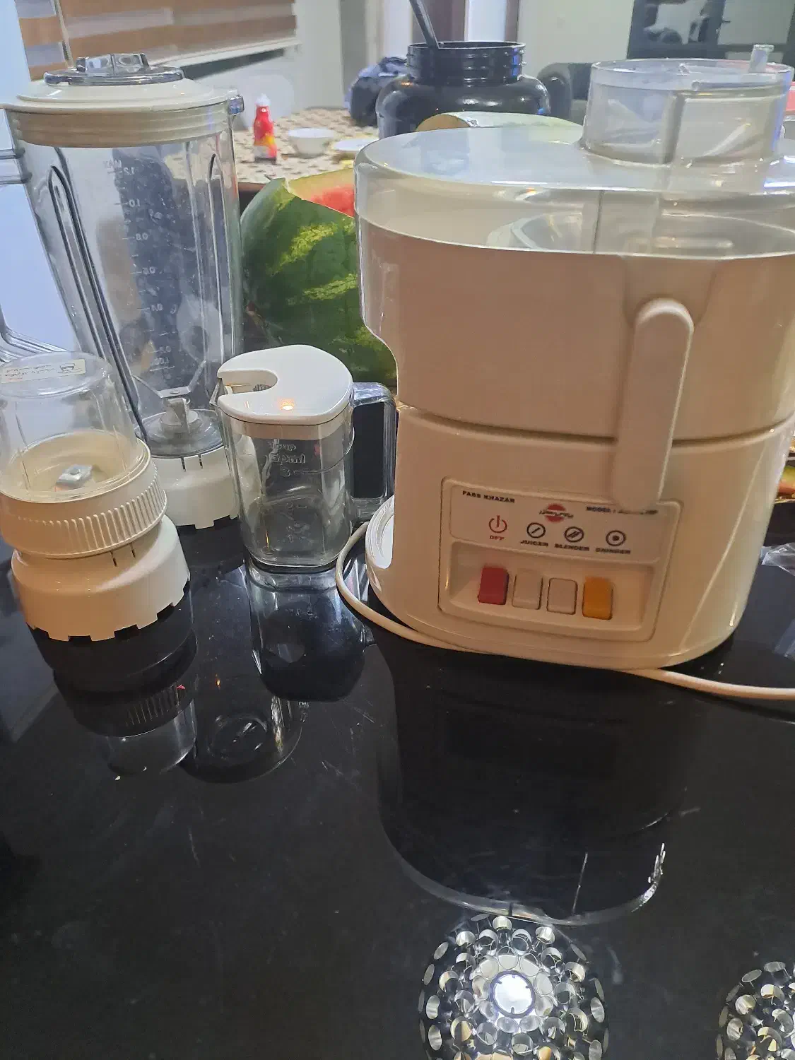 آسیاب آبمیوه گیری و مخلوط کن|آبمیوهگیر و آبمرکباتگیر|بندرعباس, |دیوار