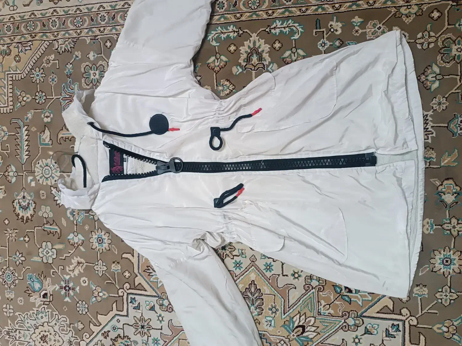 کافشن سفیدمناسب38/44|لباس|بروجرد, |دیوار