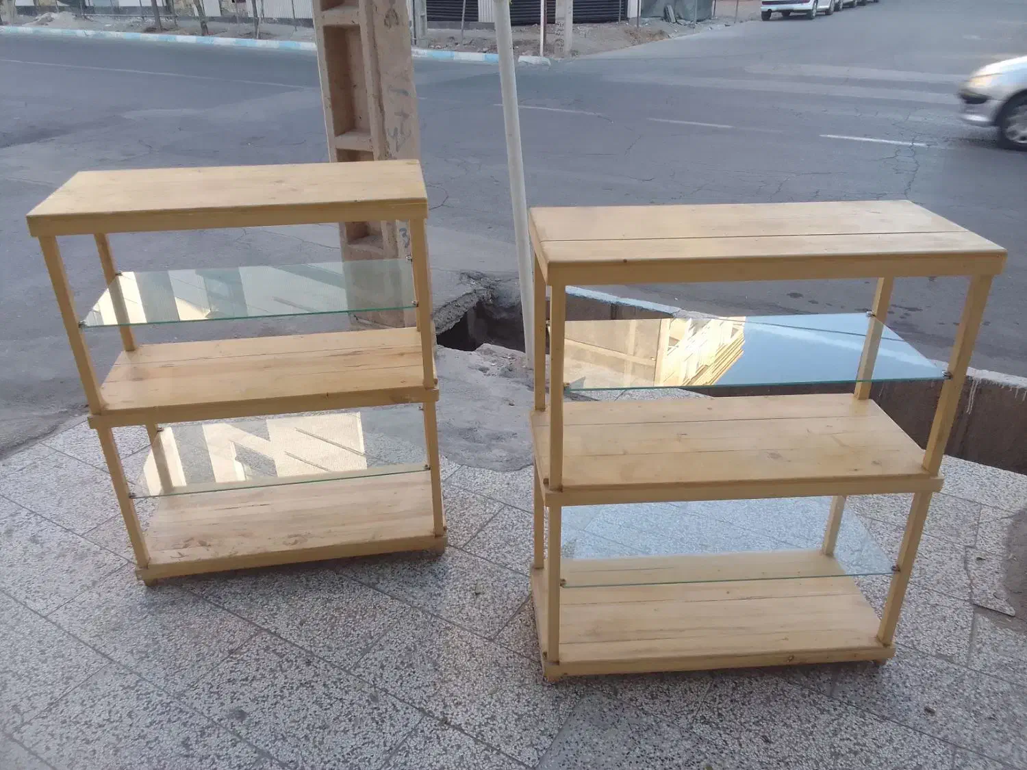 طبقه چوبی شیک|کتابخانه، شلف، قفسههای دیواری|نیشابور, شهرک فرهنگیان|دیوار