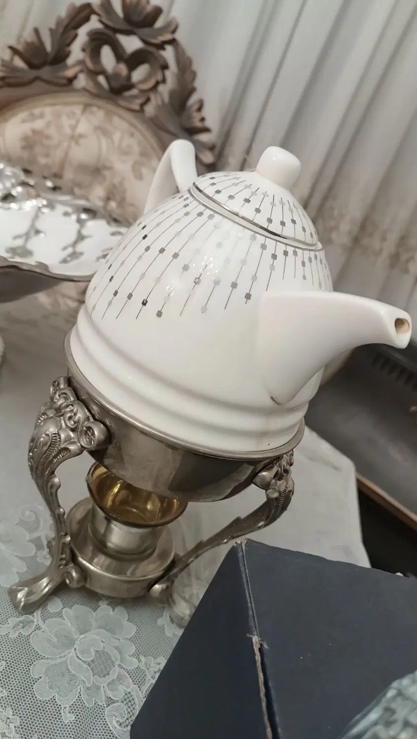 تعدادی ظروف آنتیک کریستال،چینی ،والتر|ظروف سرو و پذیرایی|تهران, جهاد|دیوار