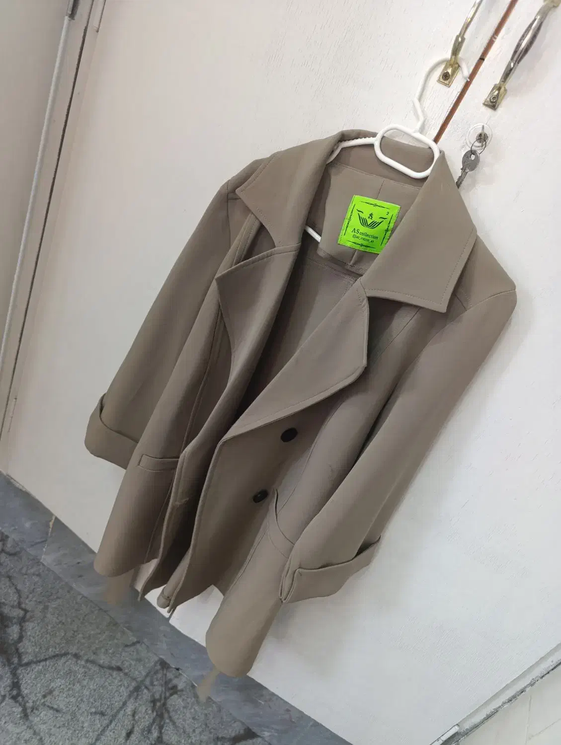 مانتو کتی هودی|لباس|ساوه, |دیوار