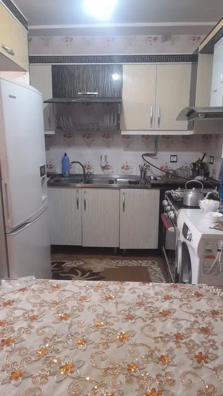 کابینت اشپزخونه همراه با هود|مصالح و تجهیزات ساختمان|شاهرود, |دیوار