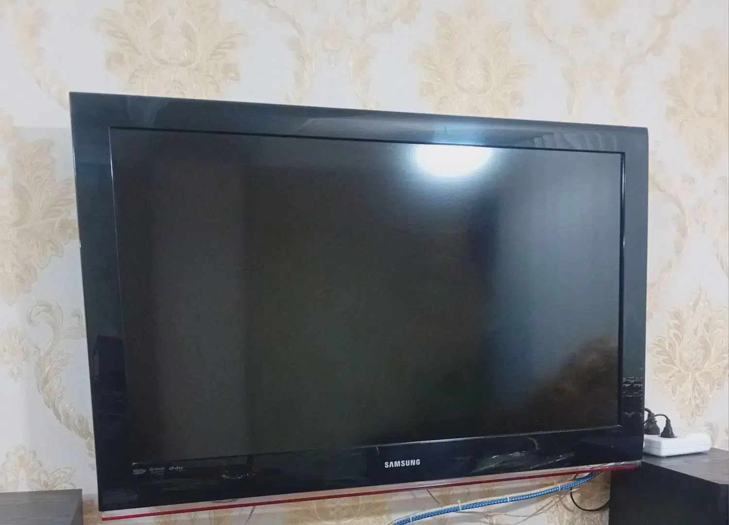 تلویزیون ال سی دی سامسونگ ۴۳ اینچ|تلویزیون و پروژکتور|ماهدشت, |دیوار