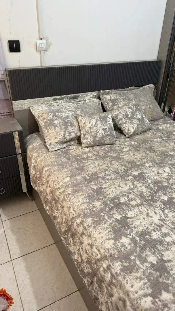 سرویس خواب عروس کاملا نو باتشک تخت|تخت و سرویس خواب|اندیشه, اندیشه فاز ۵|دیوار