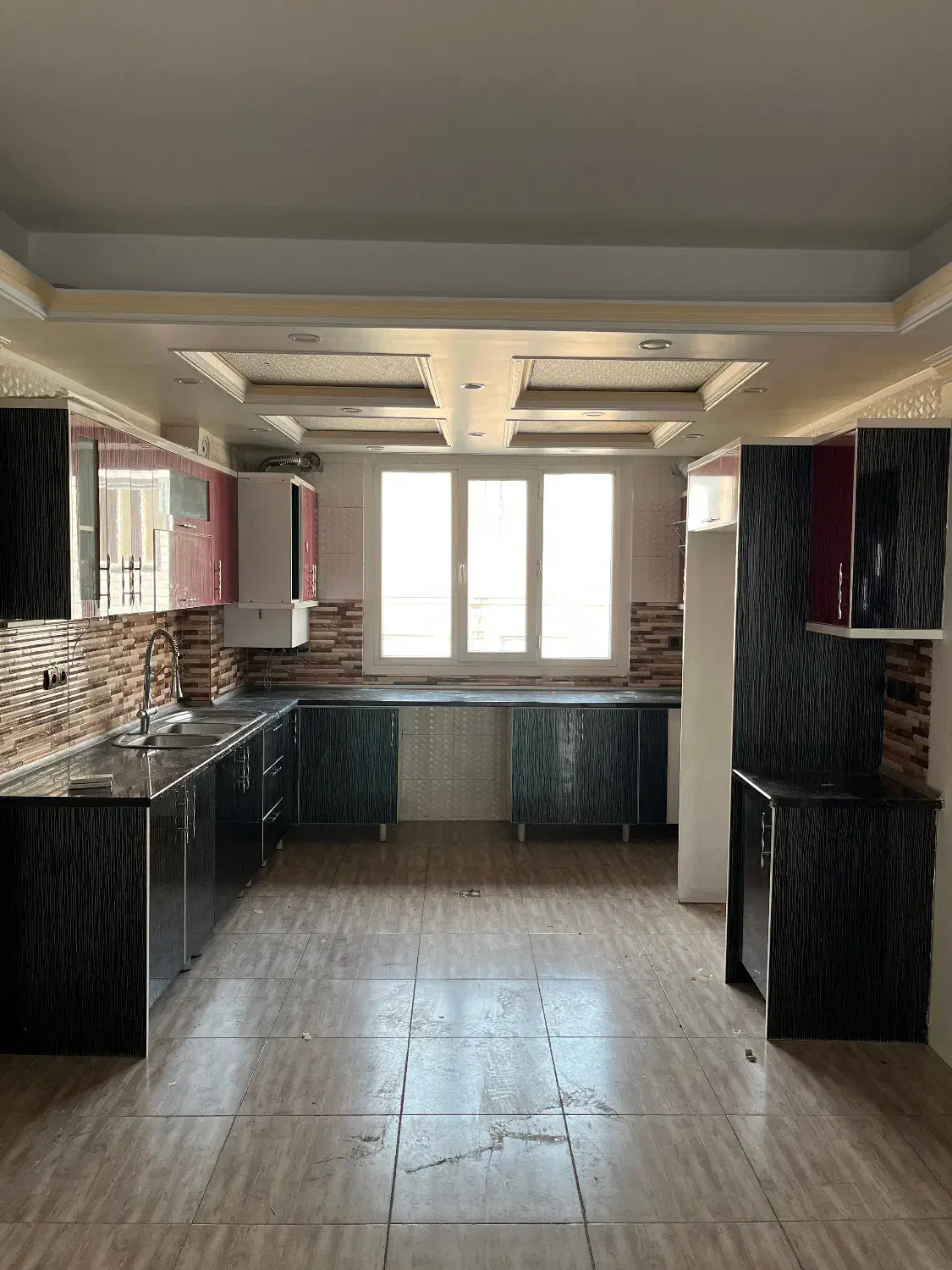 آپارتمان دو خواب تک واحدی